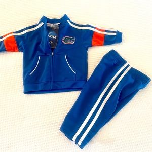 NWT  University of Florida Gator 2 piece suit. 3-6 months NCAA brand